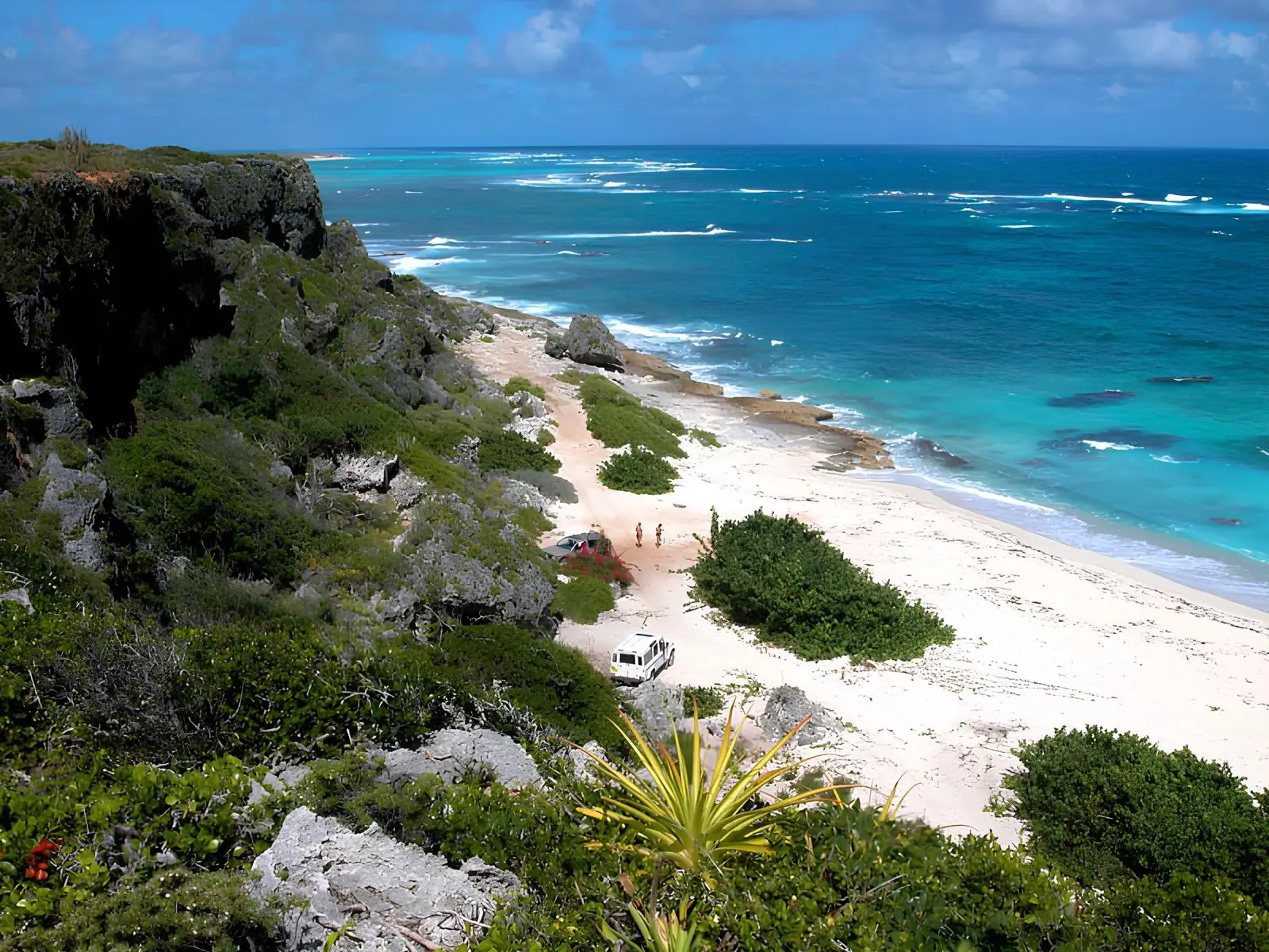 Two Feet Bay (Barbuda)