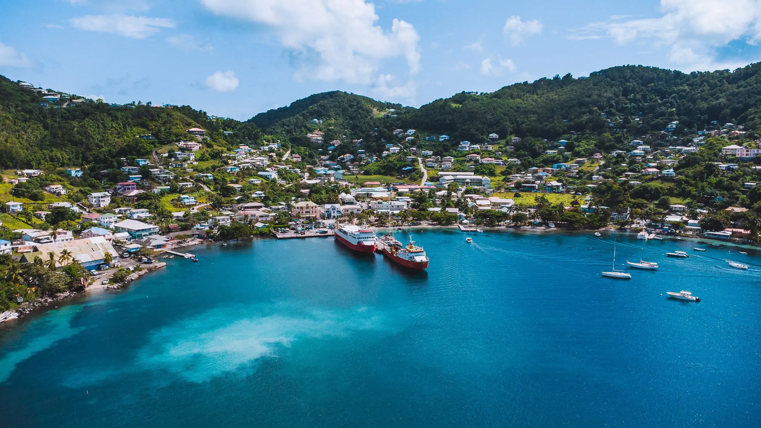 Overview photo of Admirality Bay, Port Elizabeth, Bequia