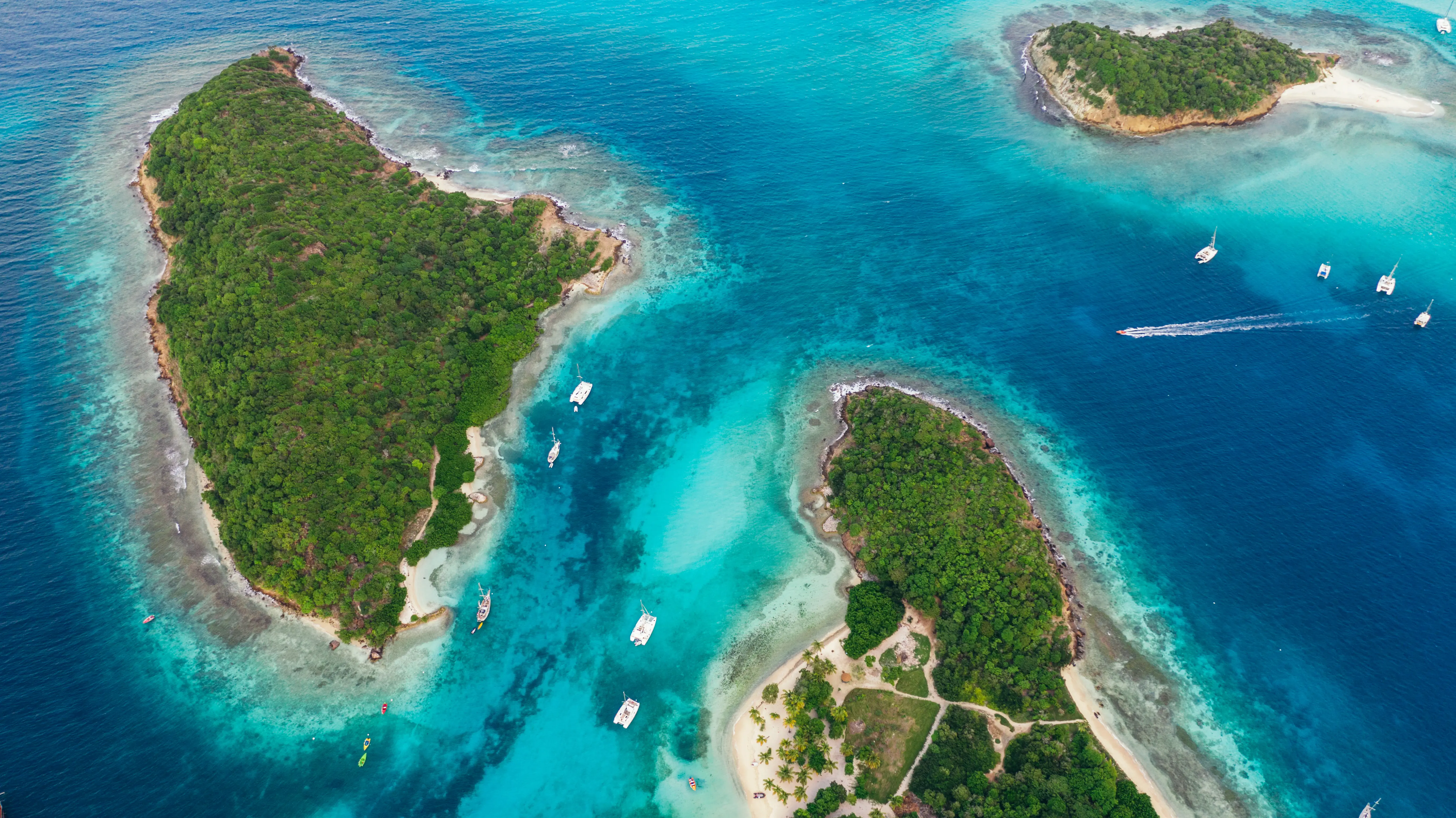 Inlet channel at Tobago Keys